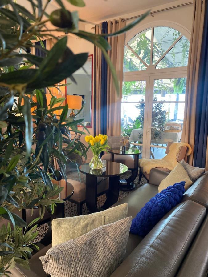 Hotel Des Gouverneurs 4*